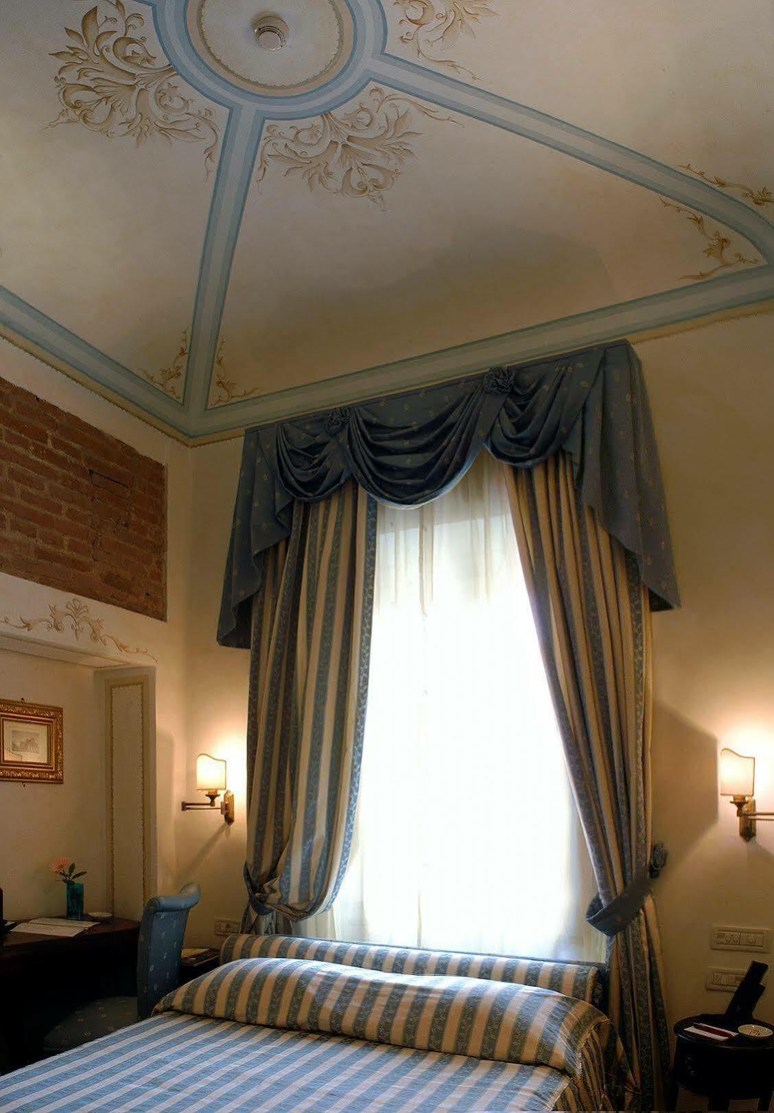 Hotel Relais Dell'Orologio Πίζα Εξωτερικό φωτογραφία